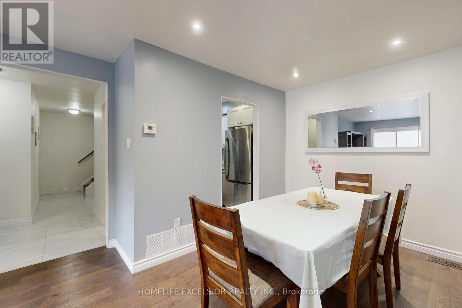 113 Rock Fern Way, Toronto, Ontario  M2J 4N3 - Photo 12 - C12402950