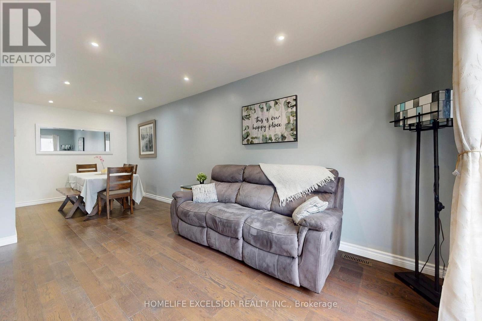 113 Rock Fern Way, Toronto, Ontario  M2J 4N3 - Photo 6 - C12402950