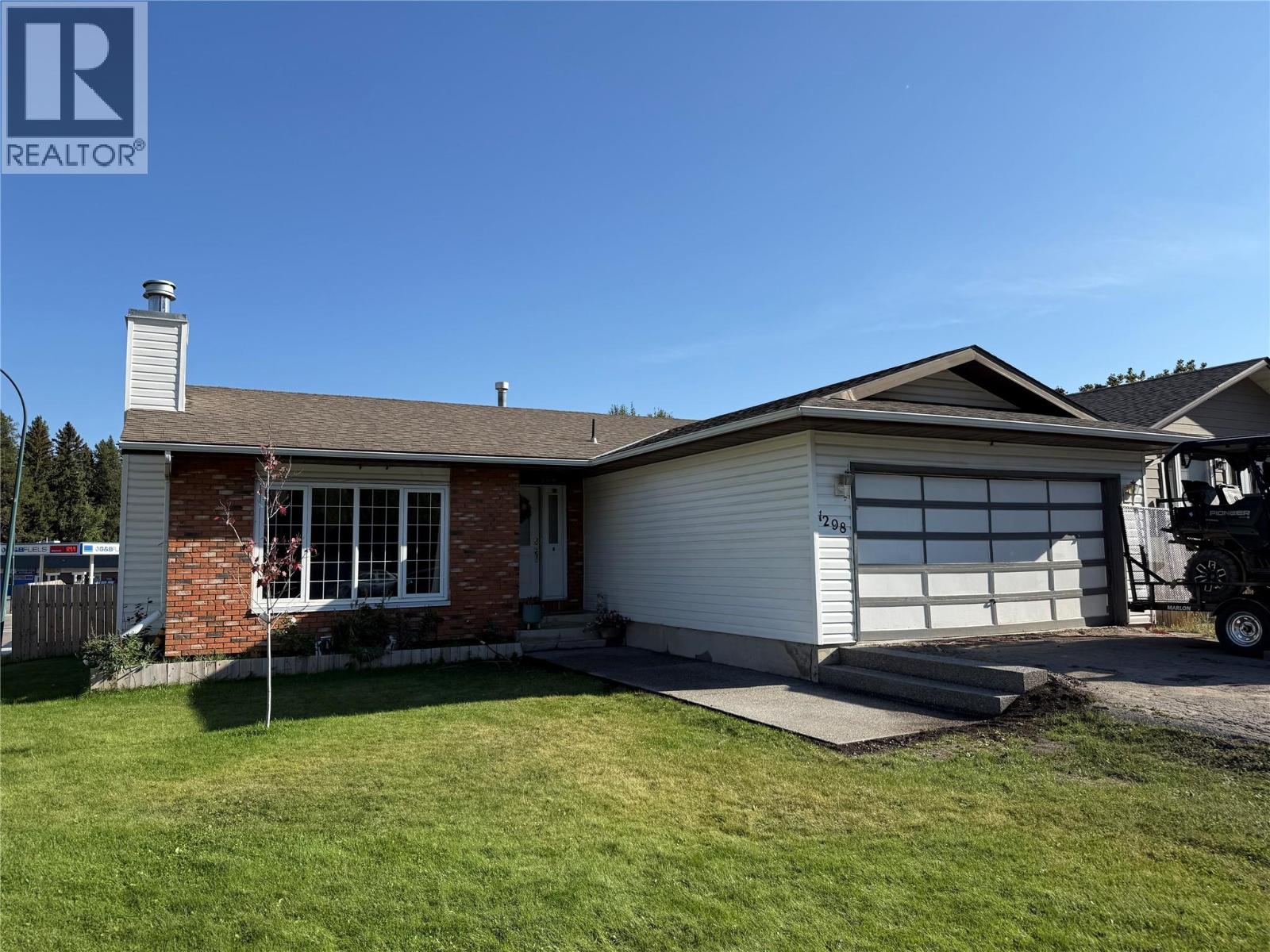 1298 Pinyon Court, Sparwood, British Columbia