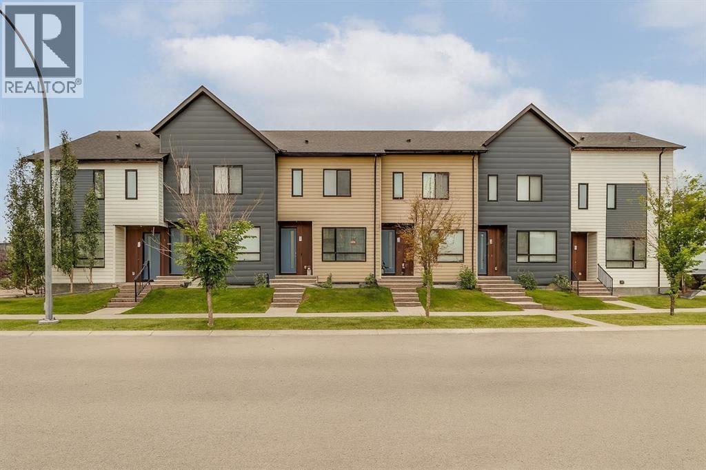 15 Redstone Way NE, Calgary, Alberta