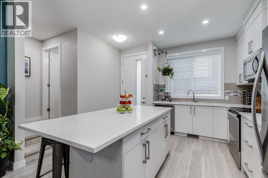 15 Redstone Way Ne, Calgary, Alberta  T3N 1M4 - Photo 11 - A2254153