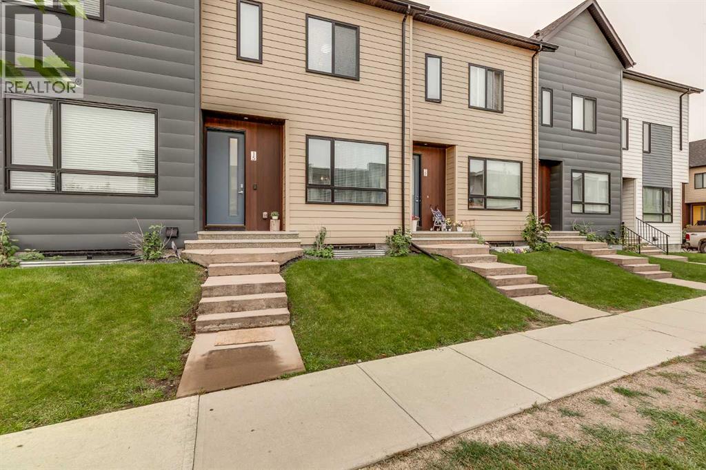 15 Redstone Way Ne, Calgary, Alberta  T3N 1M4 - Photo 2 - A2254153
