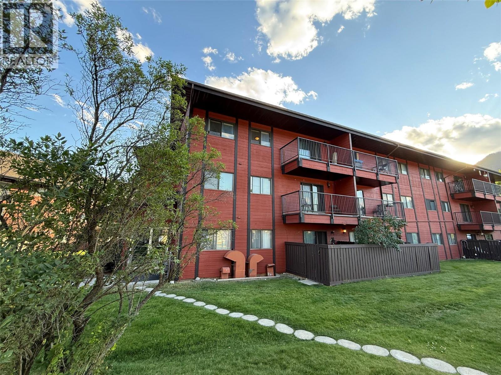 1286 PONDEROSA Drive Unit# 121, sparwood, British Columbia
