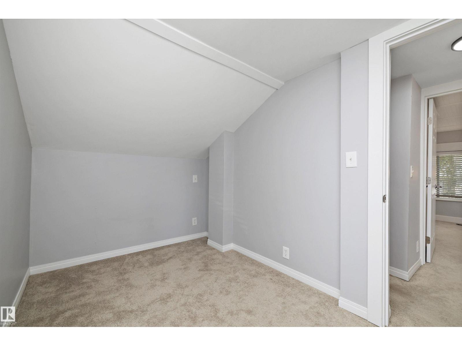 8702 92a Av Nw, Edmonton, Alberta  T6C 1S6 - Photo 22 - E4458739