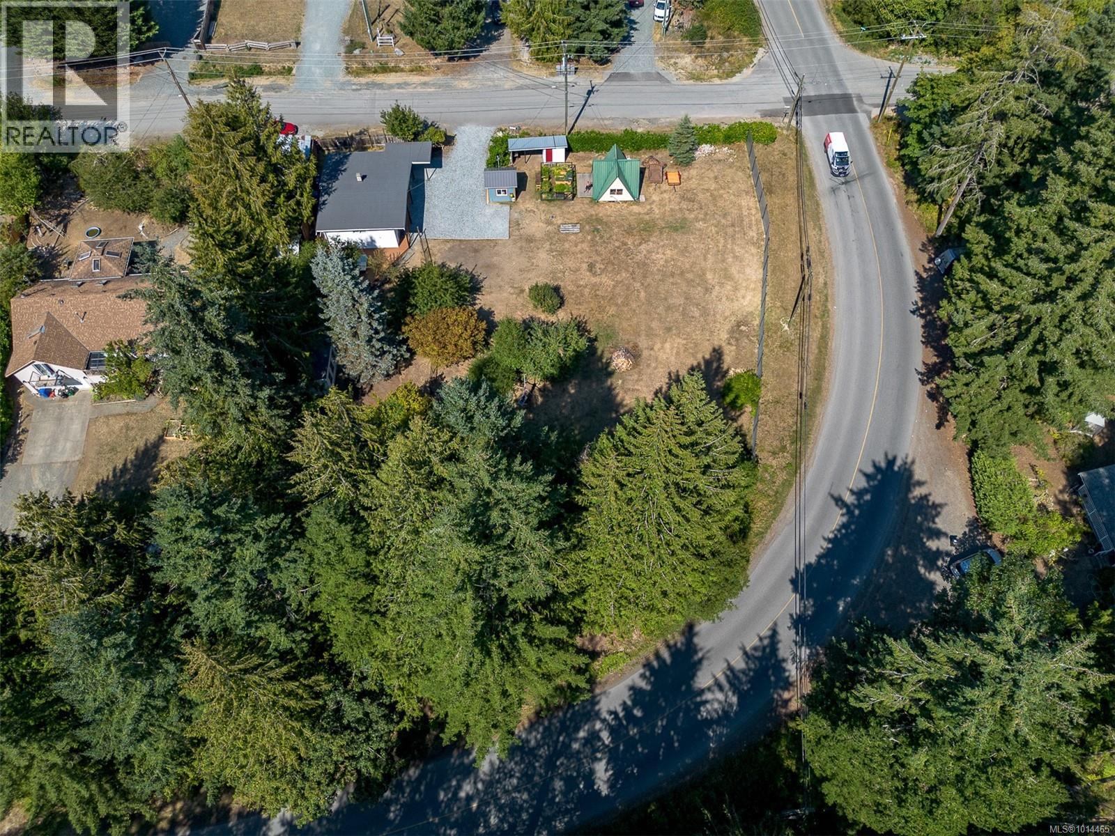 Property at 1405 Fisher Rd image 3