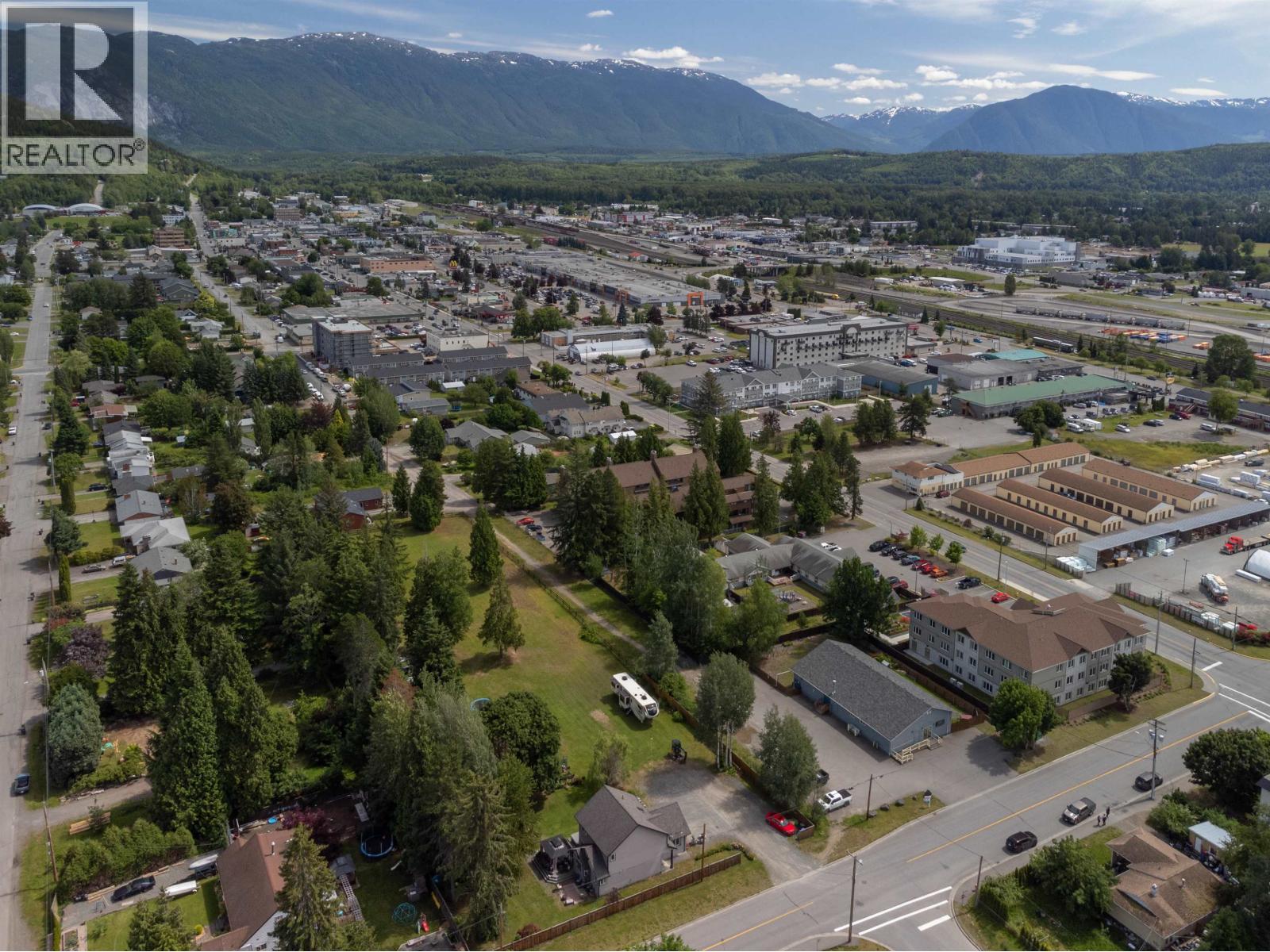 3304 Munroe Street, Terrace, British Columbia  V8G 3B5 - Photo 33 - C8072244