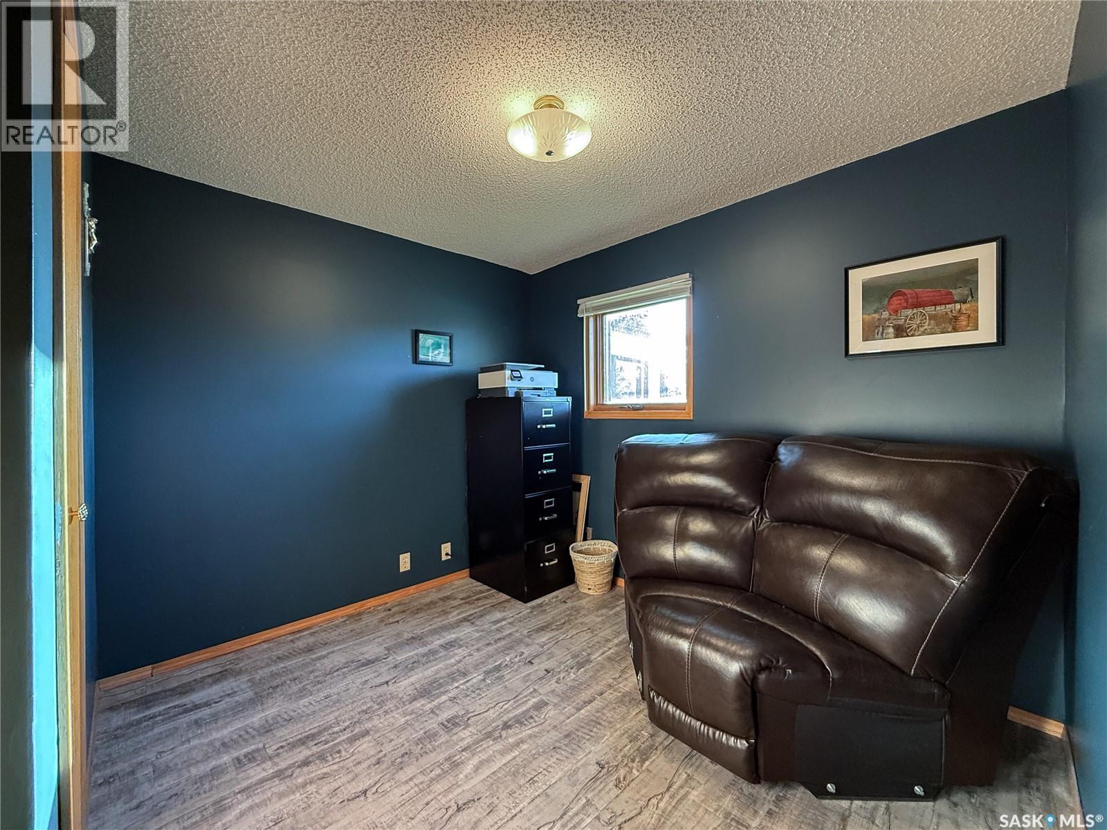 223 Riverside Boulevard, Eastend, Saskatchewan  S0N 0T0 - Photo 23 - SK018876