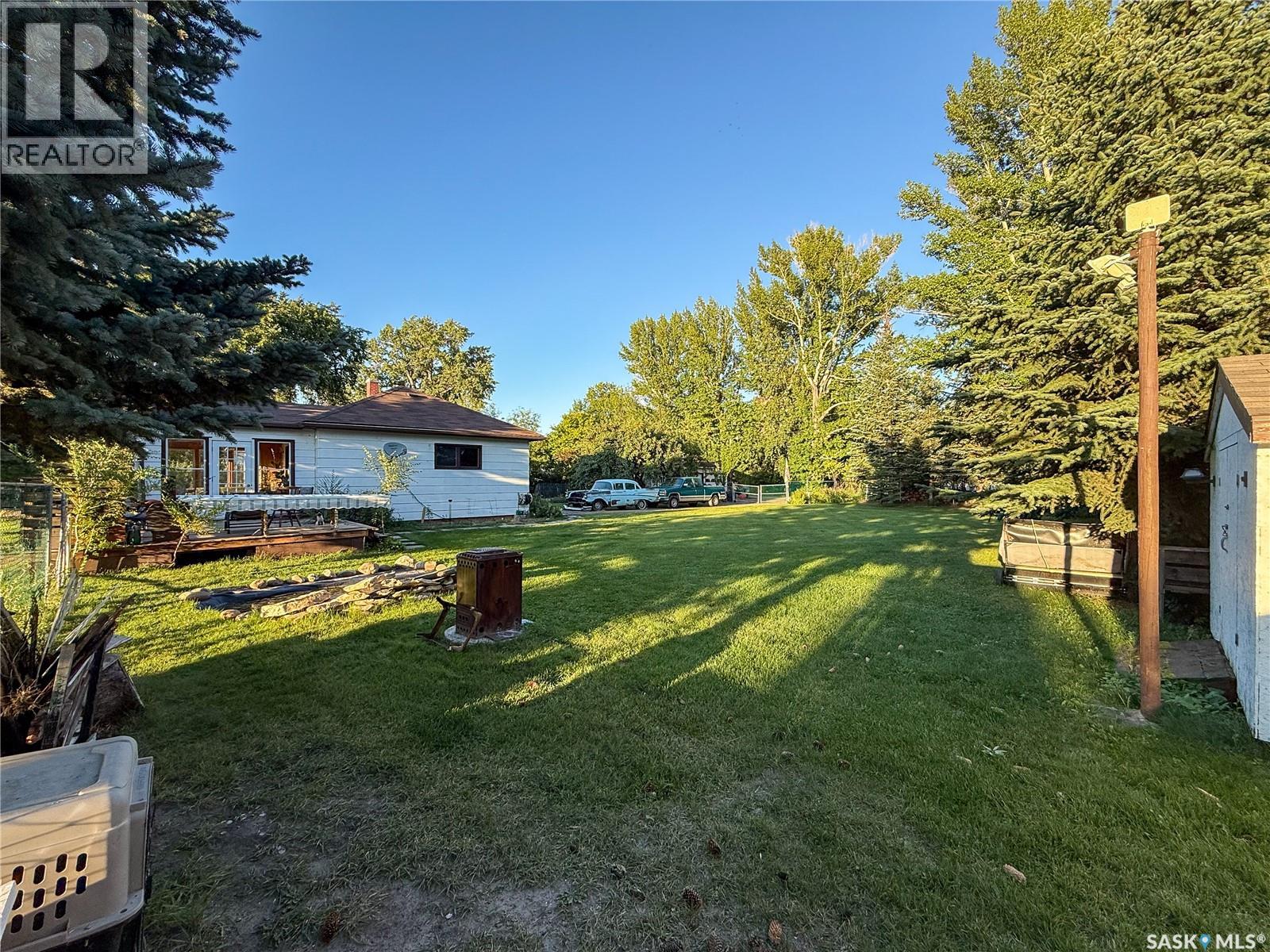 223 Riverside Boulevard, Eastend, Saskatchewan  S0N 0T0 - Photo 41 - SK018876