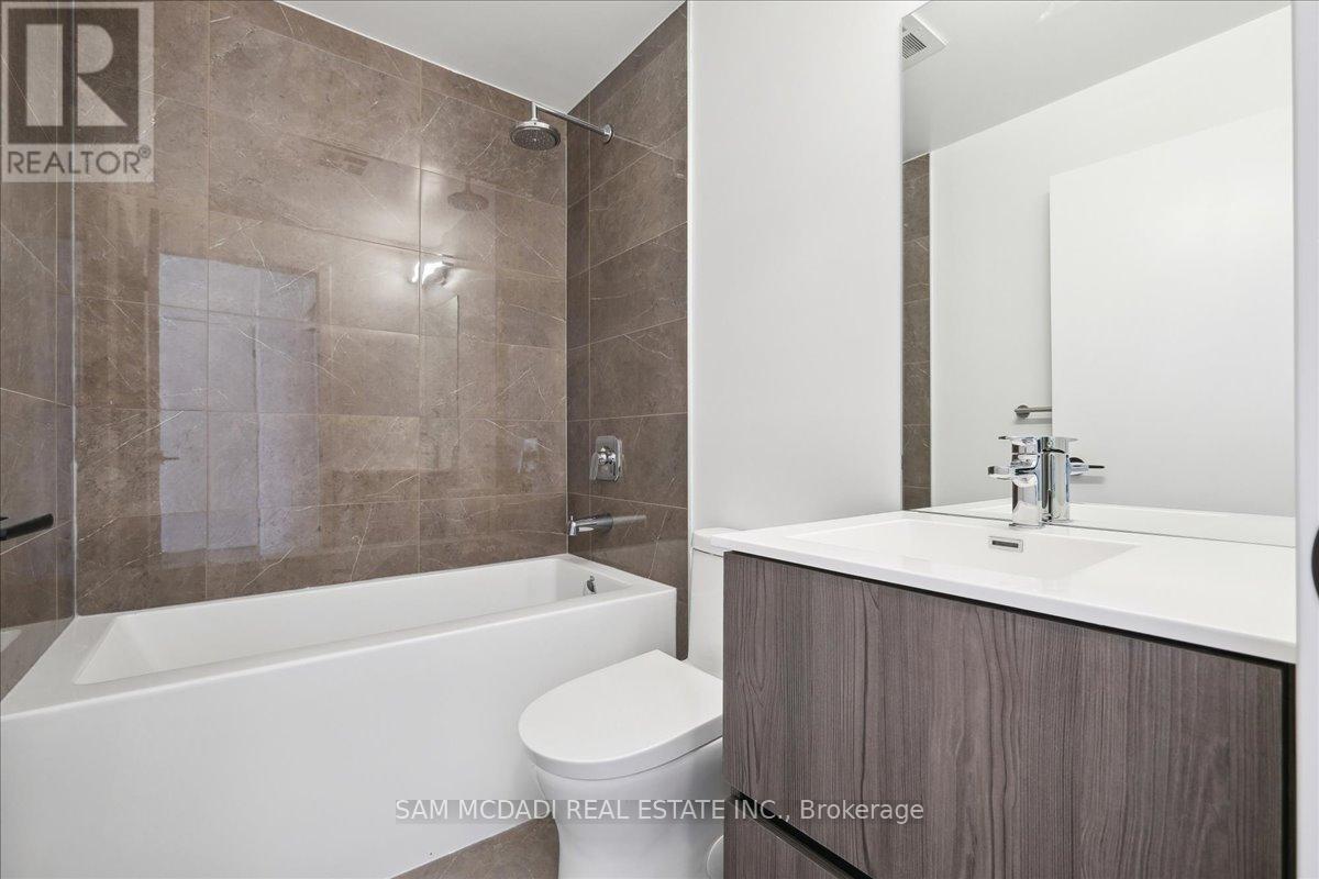 1001 - 220 Missinnihe Way, Mississauga, Ontario  L5H 0A9 - Photo 15 - W12416757