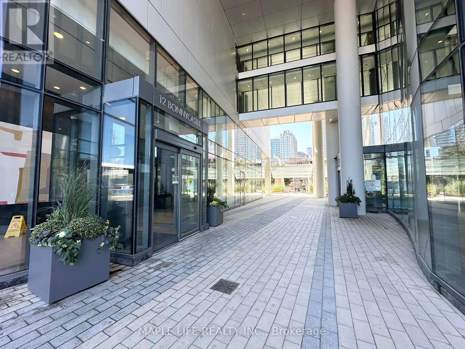 823 - 12 Bonnycastle Street, Toronto (Waterfront Communities), Ontario  M5A 0C8 - Photo 3 - C12416761