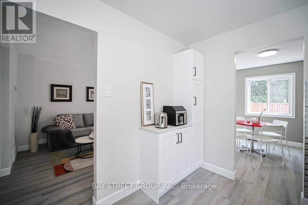 28 - 2200 Glenwood School Drive, Burlington (Freeman), Ontario  L7R 4H7 - Photo 15 - W12386856