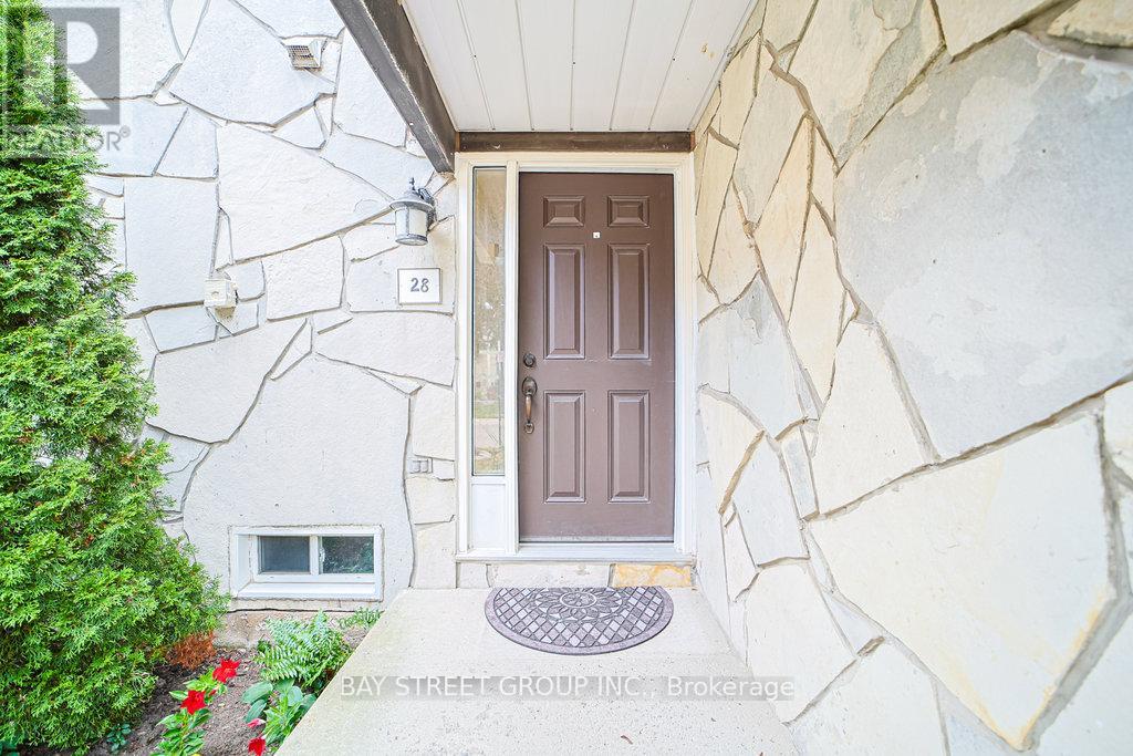28 - 2200 Glenwood School Drive, Burlington (Freeman), Ontario  L7R 4H7 - Photo 3 - W12386856