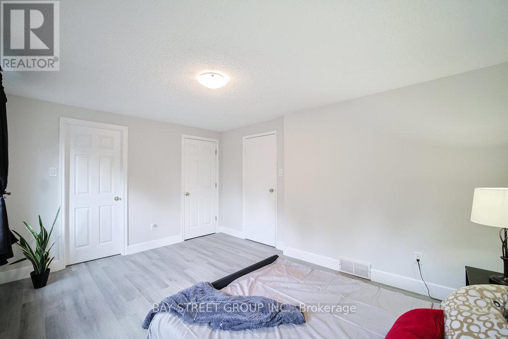 28 - 2200 Glenwood School Drive, Burlington (Freeman), Ontario  L7R 4H7 - Photo 18 - W12386856