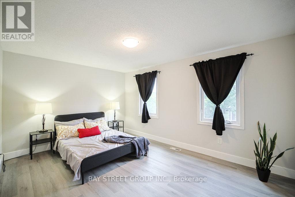 28 - 2200 Glenwood School Drive, Burlington (Freeman), Ontario  L7R 4H7 - Photo 16 - W12386856