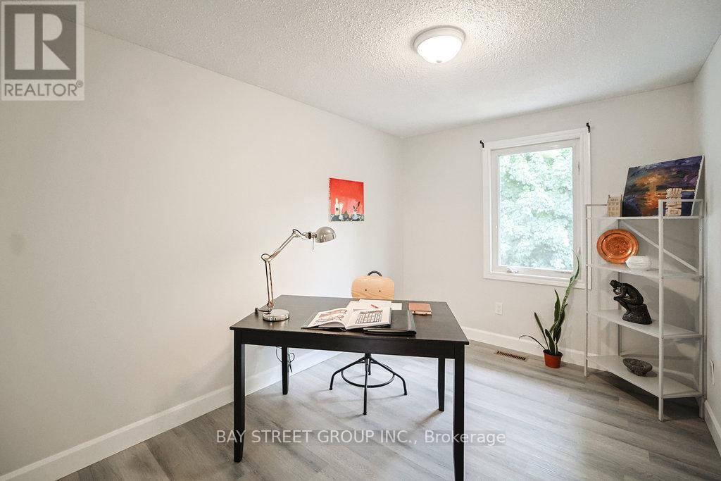 28 - 2200 Glenwood School Drive, Burlington (Freeman), Ontario  L7R 4H7 - Photo 23 - W12386856