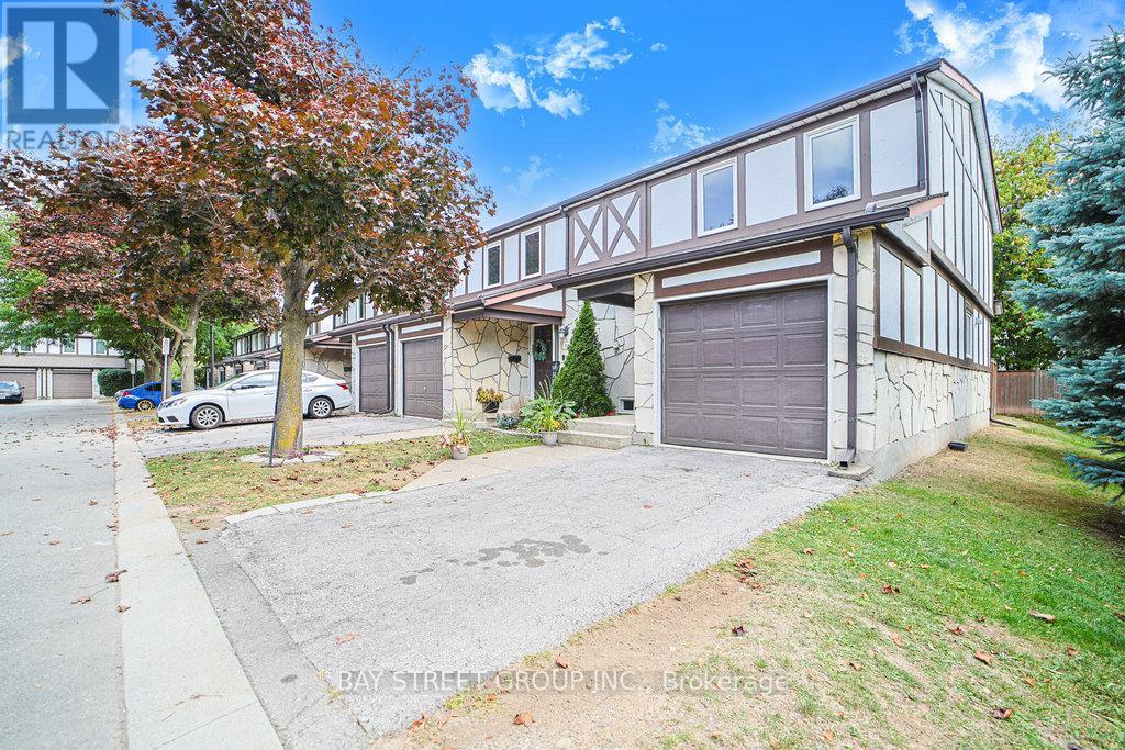 28 - 2200 Glenwood School Drive, Burlington (Freeman), Ontario  L7R 4H7 - Photo 2 - W12386856