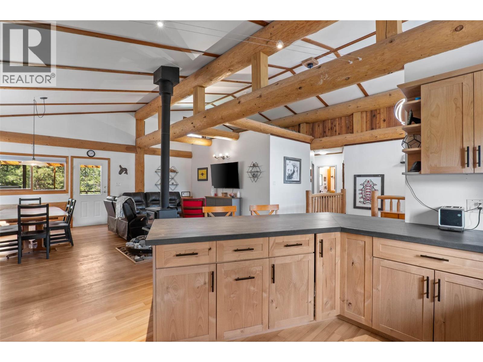 129 Coldwater Road, Merritt, British Columbia  V1K 1B8 - Photo 10 - 10363337