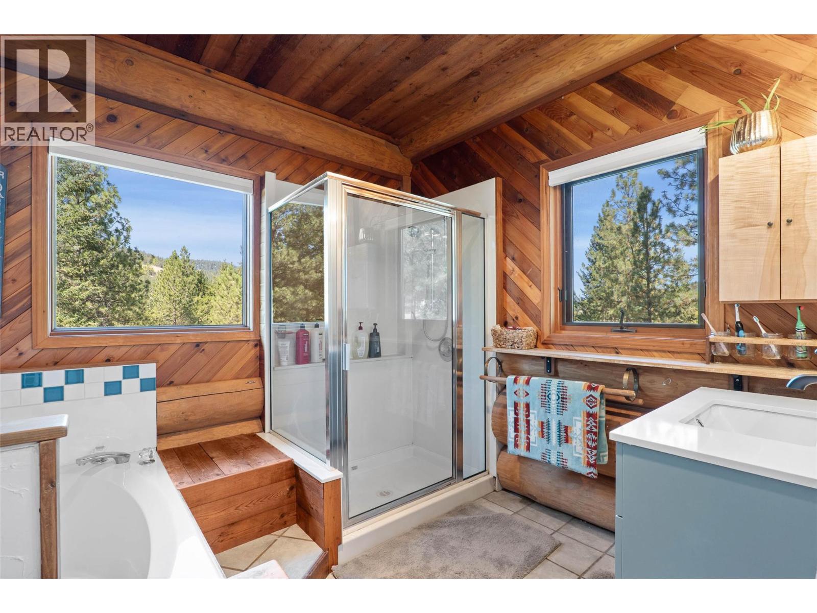 129 Coldwater Road, Merritt, British Columbia  V1K 1B8 - Photo 17 - 10363337