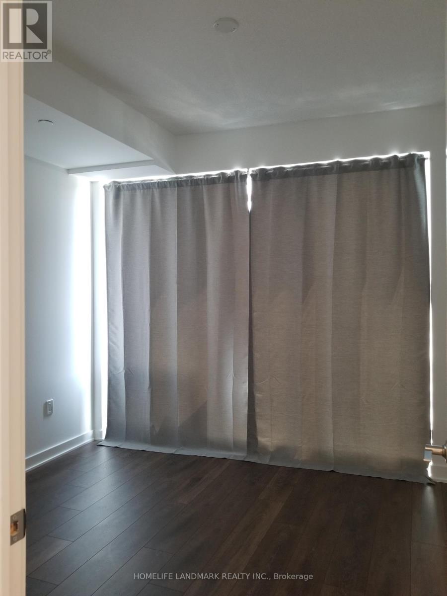 3903 - 125 Blue Jays Way, Toronto (Waterfront Communities), Ontario  M5V 0N5 - Photo 4 - C12416772