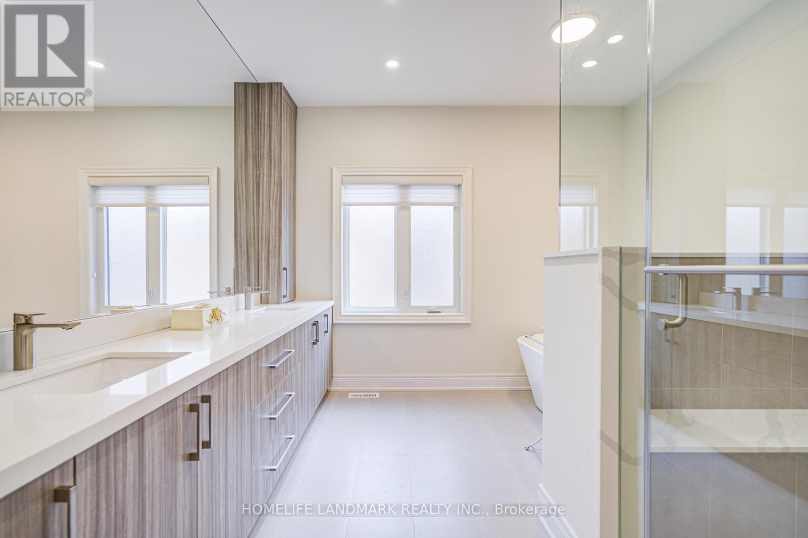 72 Gordon Road, Toronto, Ontario  M2P 1E4 - Photo 20 - C12416780