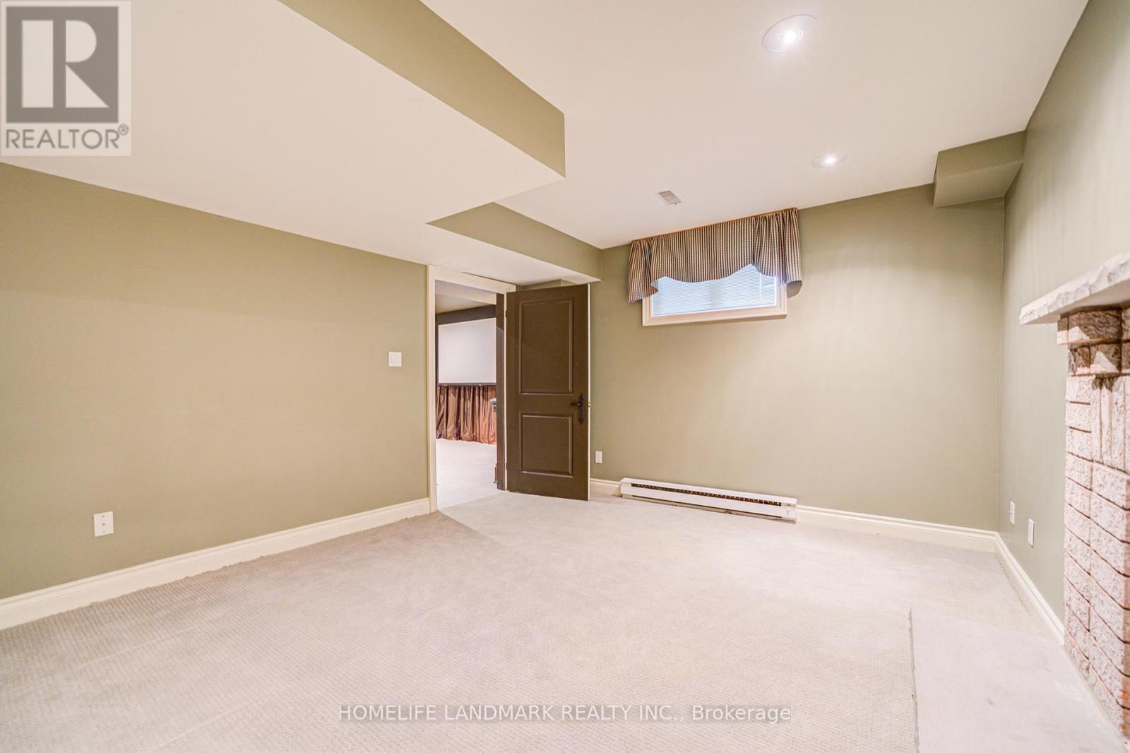 72 Gordon Road, Toronto, Ontario  M2P 1E4 - Photo 38 - C12416780