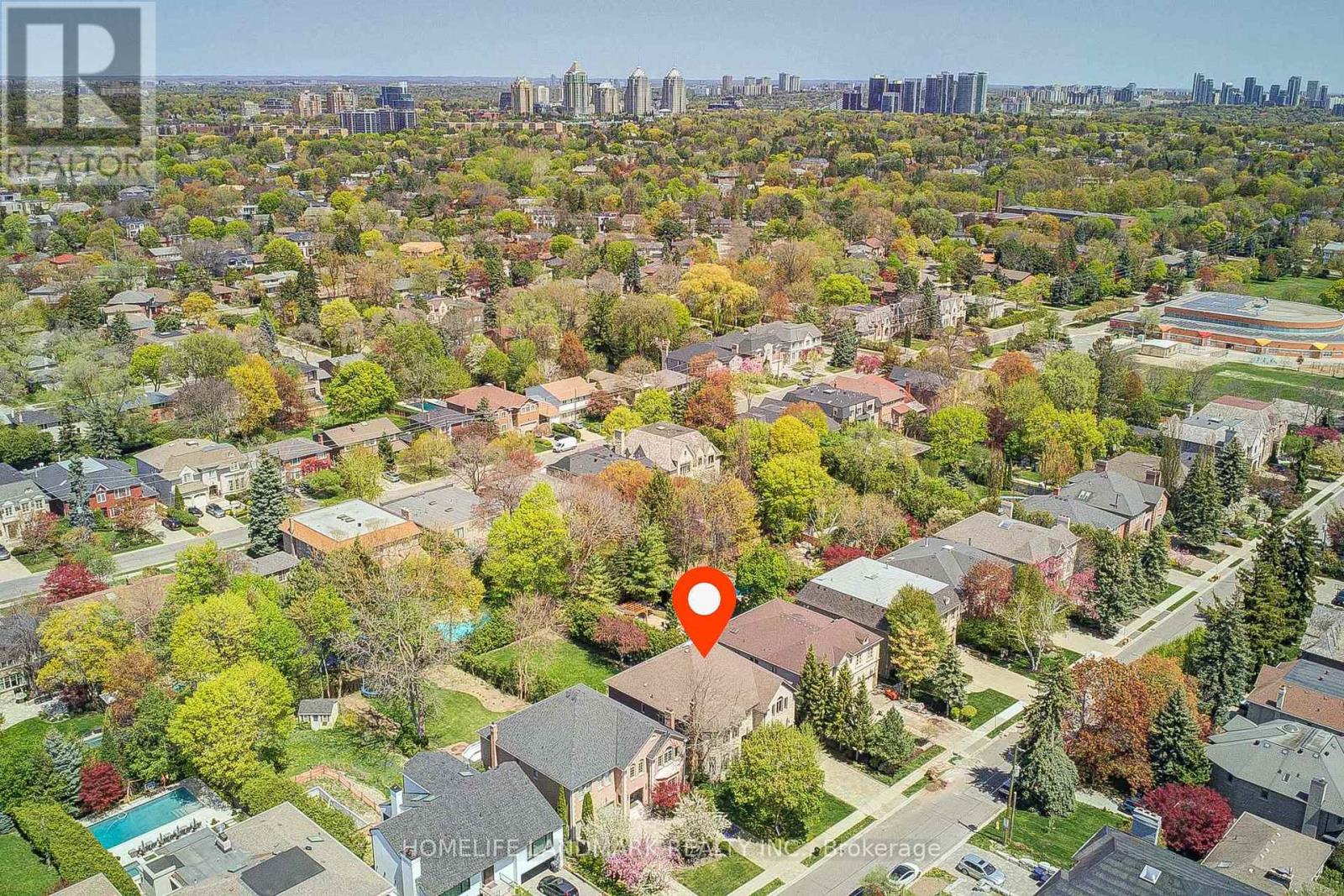 72 Gordon Road, Toronto, Ontario  M2P 1E4 - Photo 45 - C12416780