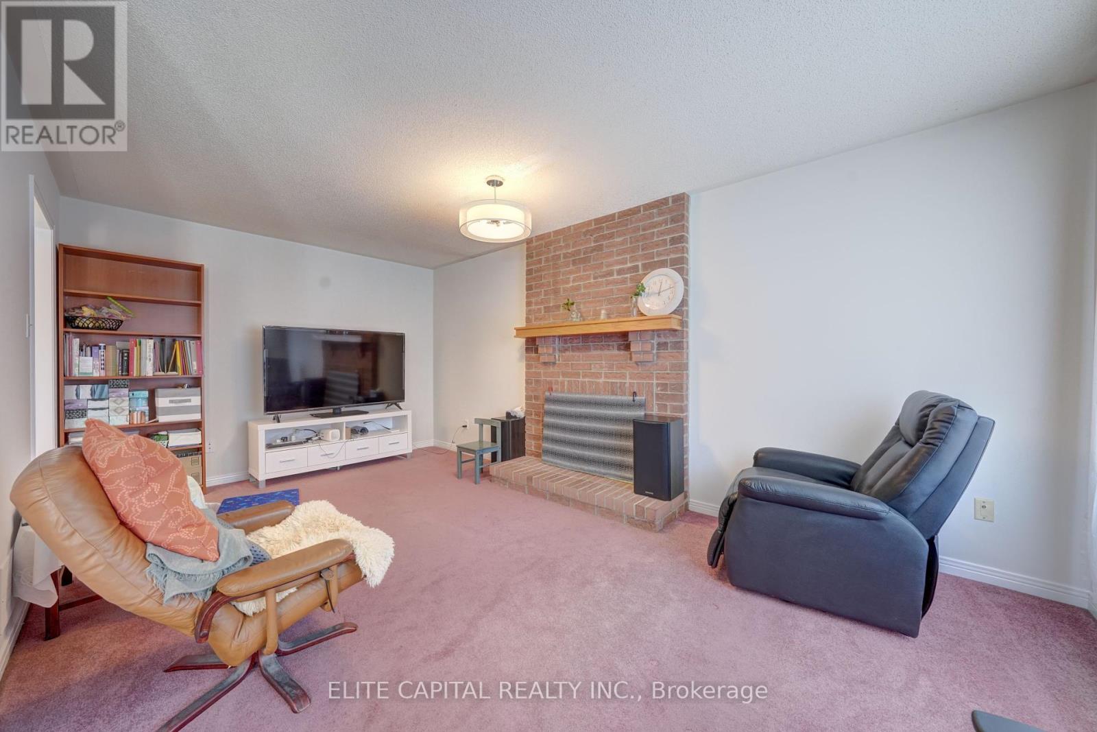 36 Ashcott Street, Toronto, Ontario  M1V 5G5 - Photo 10 - E12416775