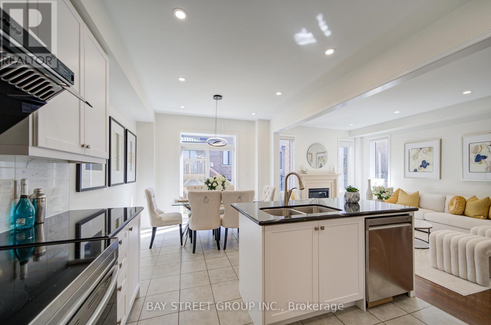 87 Mccague Avenue, Richmond Hill, Ontario  L4S 0M2 - Photo 21 - N12416771