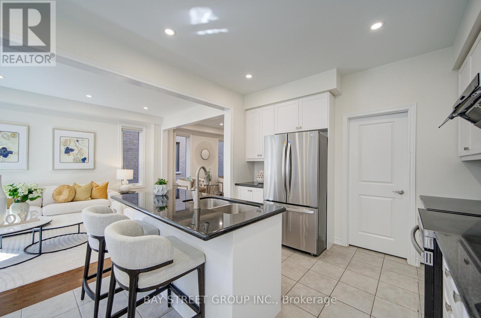 87 Mccague Avenue, Richmond Hill, Ontario  L4S 0M2 - Photo 23 - N12416771