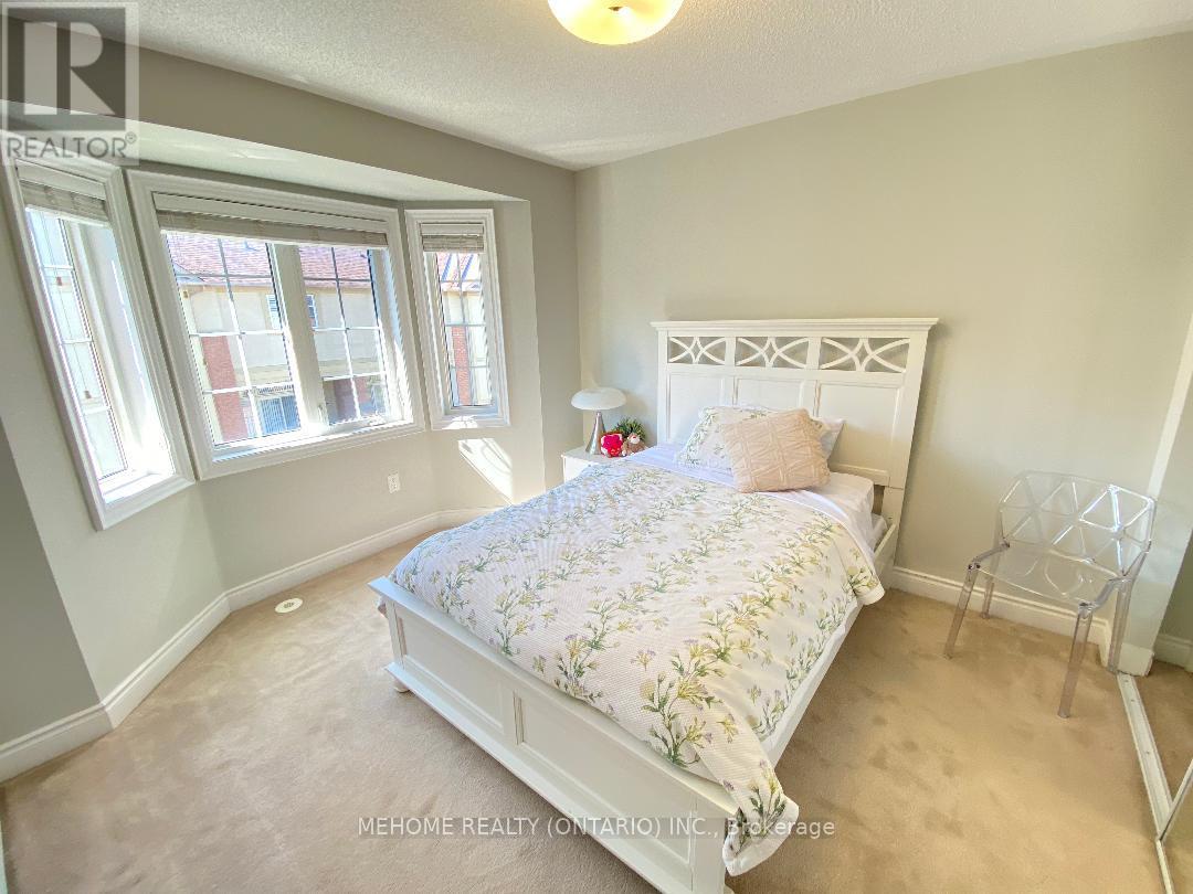 190 Legends Way, Markham, Ontario  L3R 6A9 - Photo 25 - N12416774