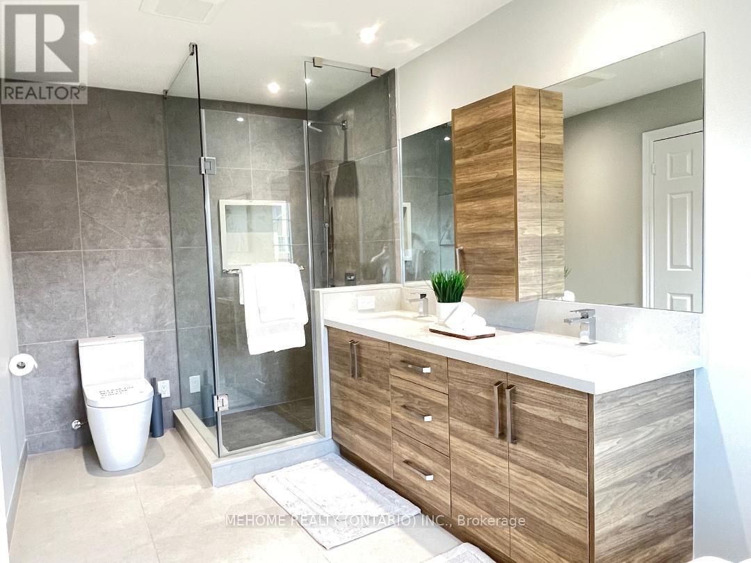 190 Legends Way, Markham, Ontario  L3R 6A9 - Photo 37 - N12416774