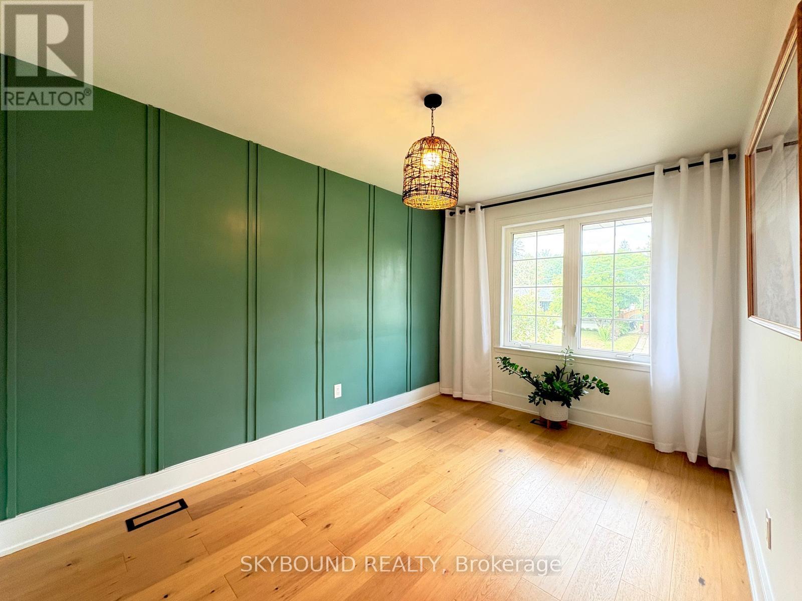 23 Drury Lane, Toronto, Ontario  M9P 1P8 - Photo 16 - W12416770