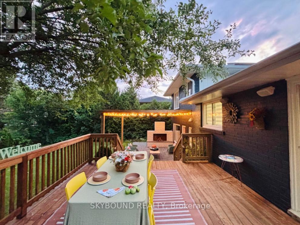 23 Drury Lane, Toronto, Ontario  M9P 1P8 - Photo 29 - W12416770