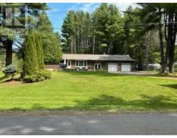 5 WILLIAM STREET, Bracebridge, Ontario