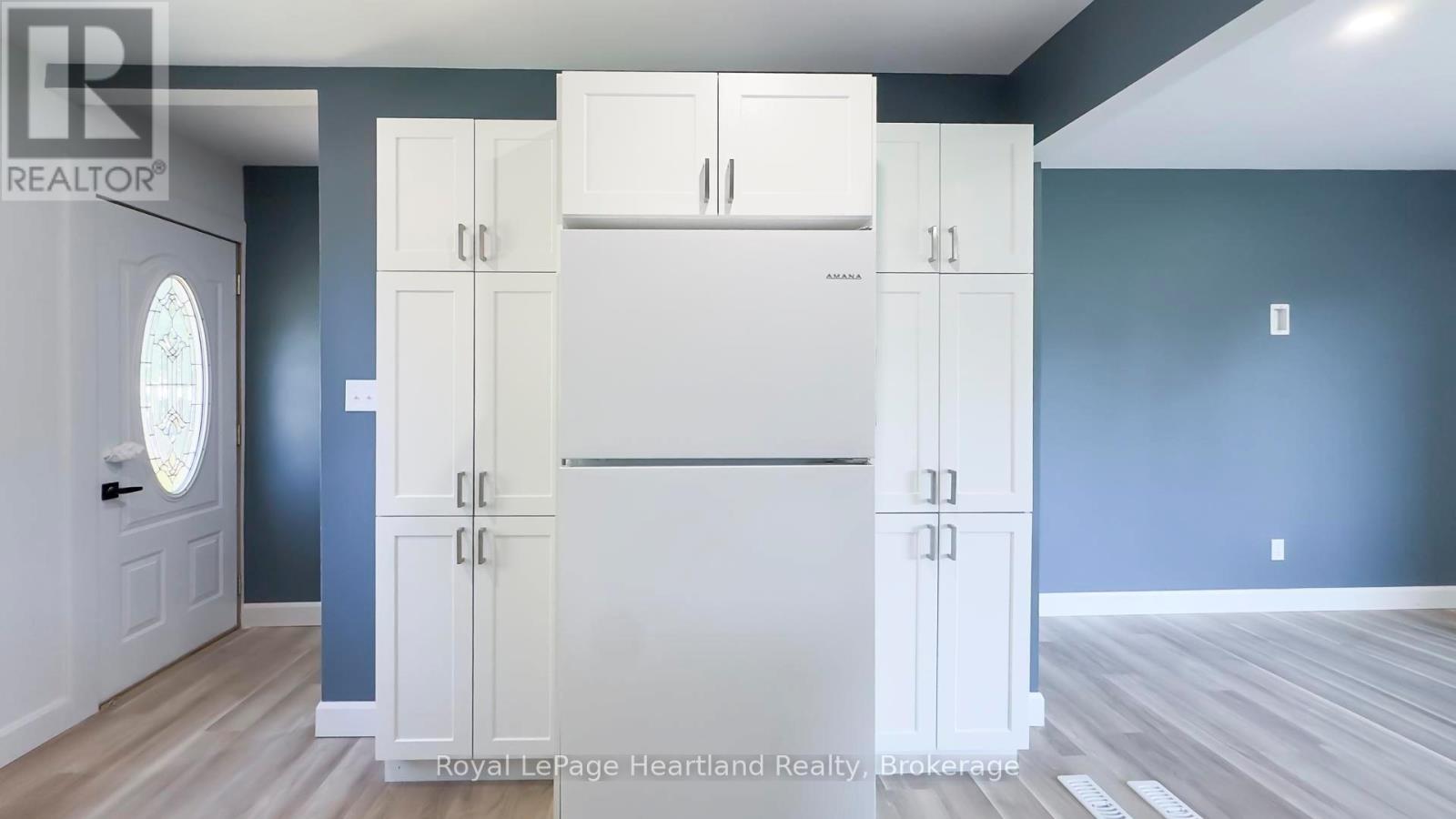 26 Quebec Road, Huron East, Ontario  N0M 1L0 - Photo 11 - X12416799