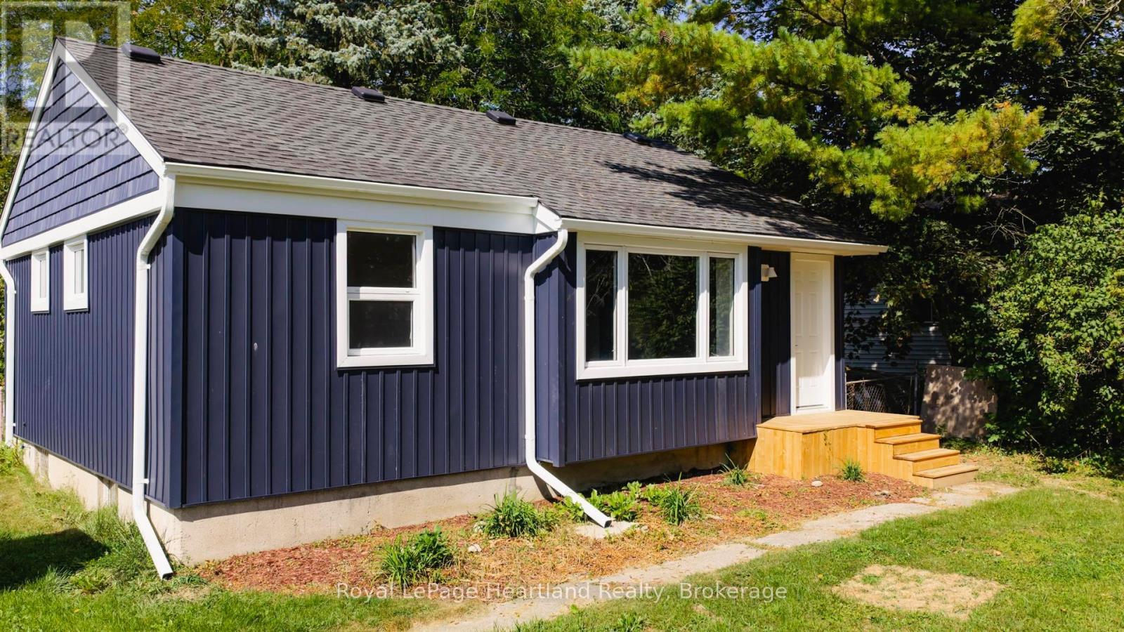 26 Quebec Road, Huron East, Ontario  N0M 1L0 - Photo 37 - X12416799