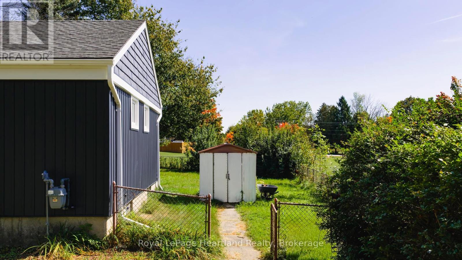 26 Quebec Road, Huron East, Ontario  N0M 1L0 - Photo 40 - X12416799