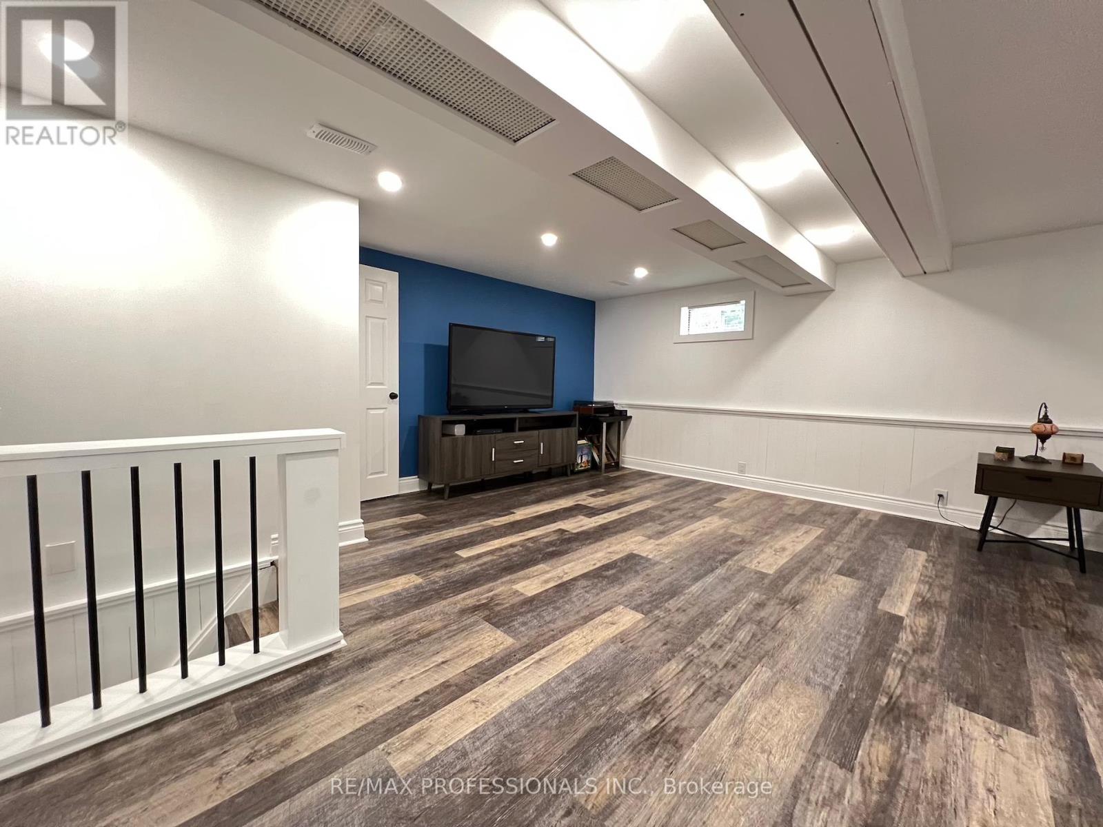 373 West Acres Drive, Guelph, Ontario  N1H 7B3 - Photo 13 - X12416796