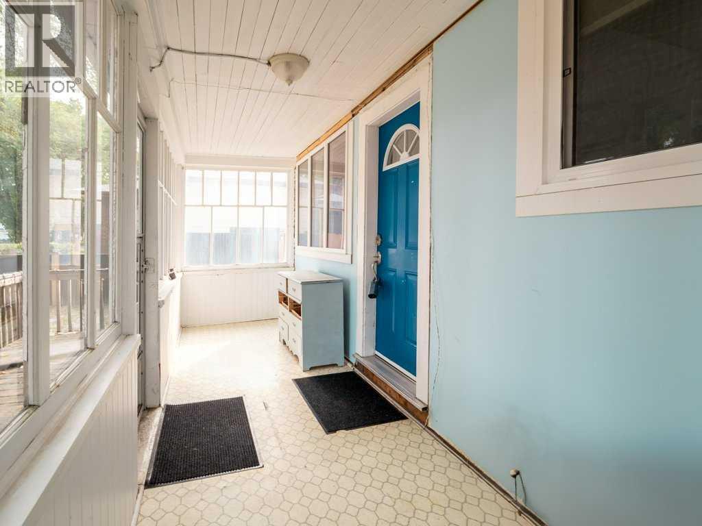 Property at 1620 2A Avenue N image 5