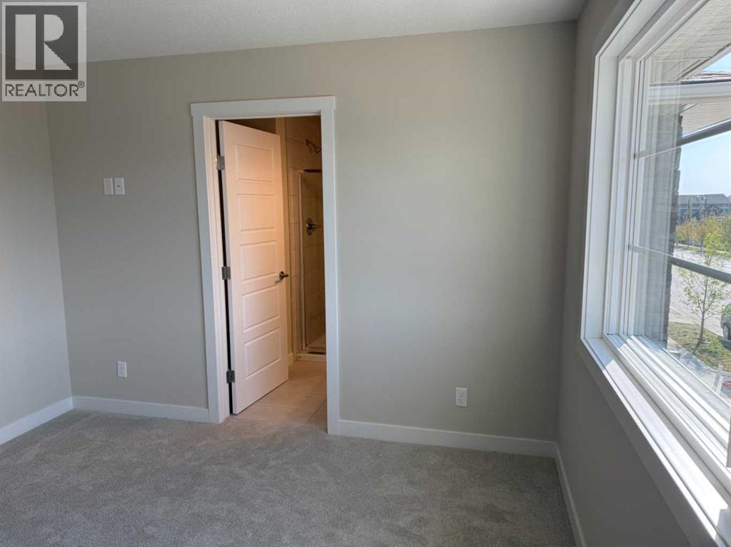 318 Sundown Road, Cochrane, Alberta  T4C 3H2 - Photo 31 - A2258128