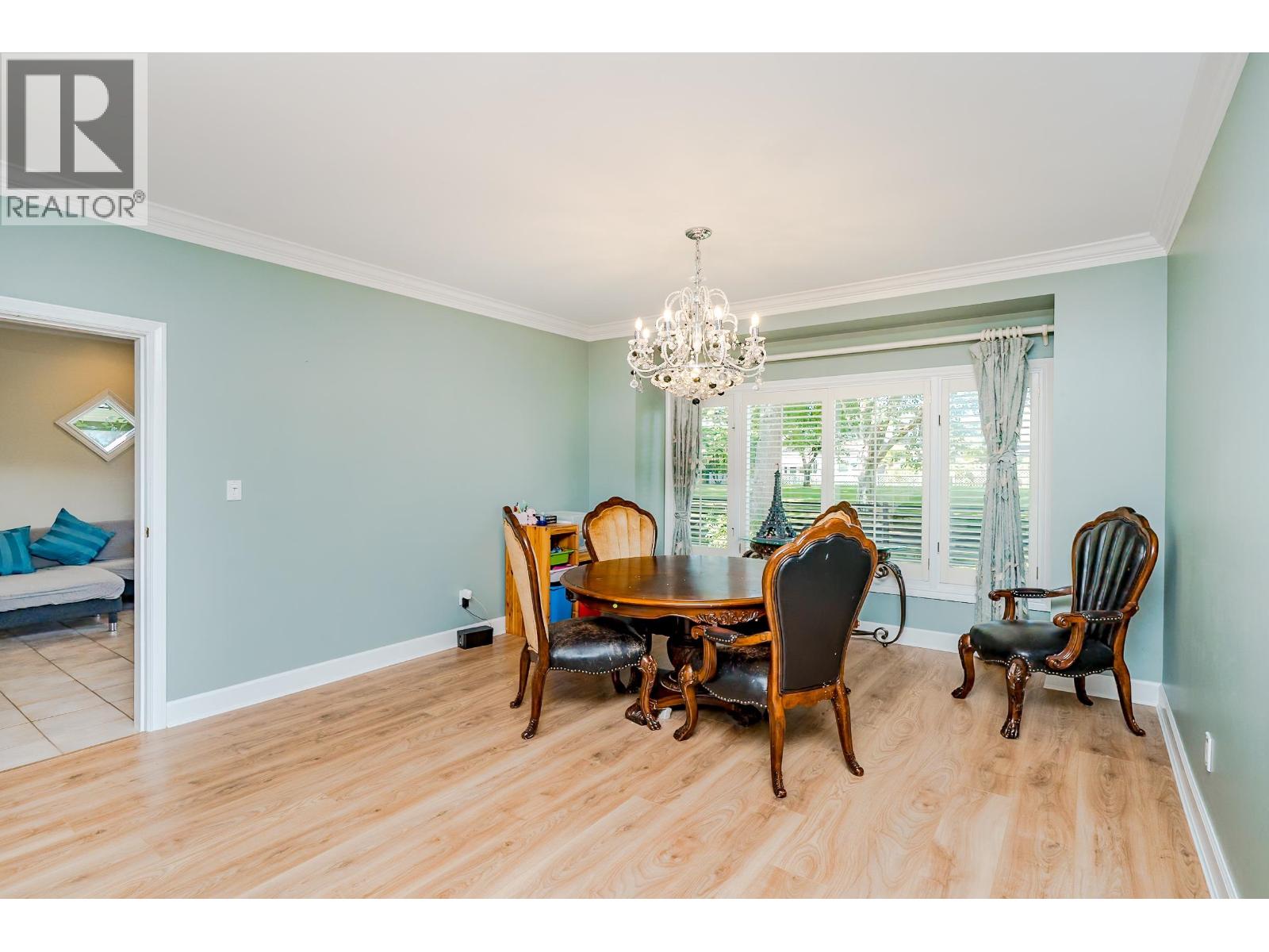 8405 Gillnet Place, Vancouver, British Columbia  V6P 6P7 - Photo 6 - R3046300