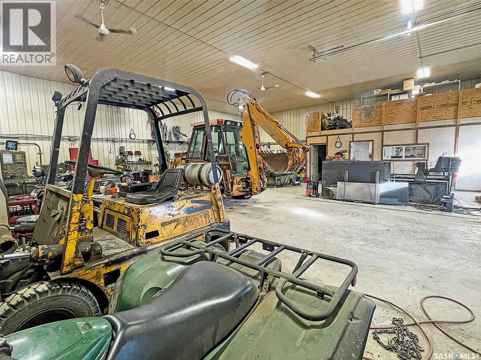 Rhineland Acreage, Swift Current Rm No. 137, Saskatchewan  S9H 4M6 - Photo 20 - SK995777