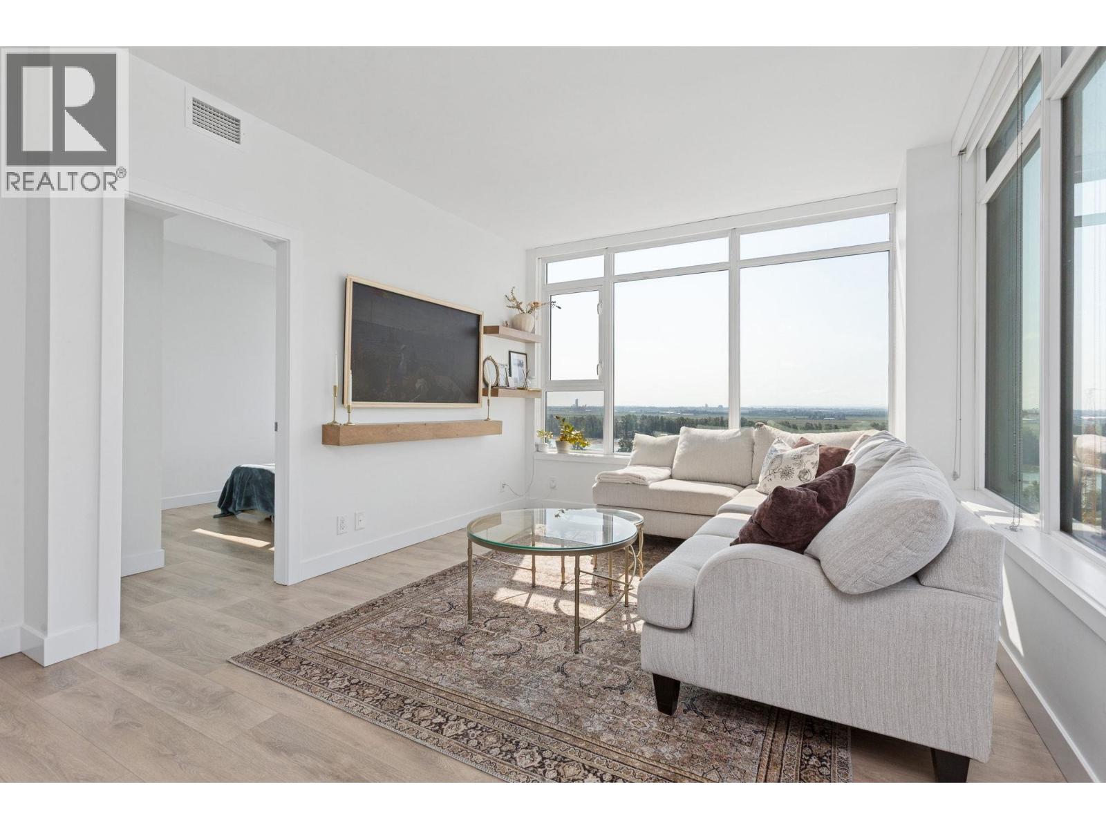 2107 8538 River District Crossing, Vancouver, British Columbia  V5S 0C9 - Photo 3 - R3049252