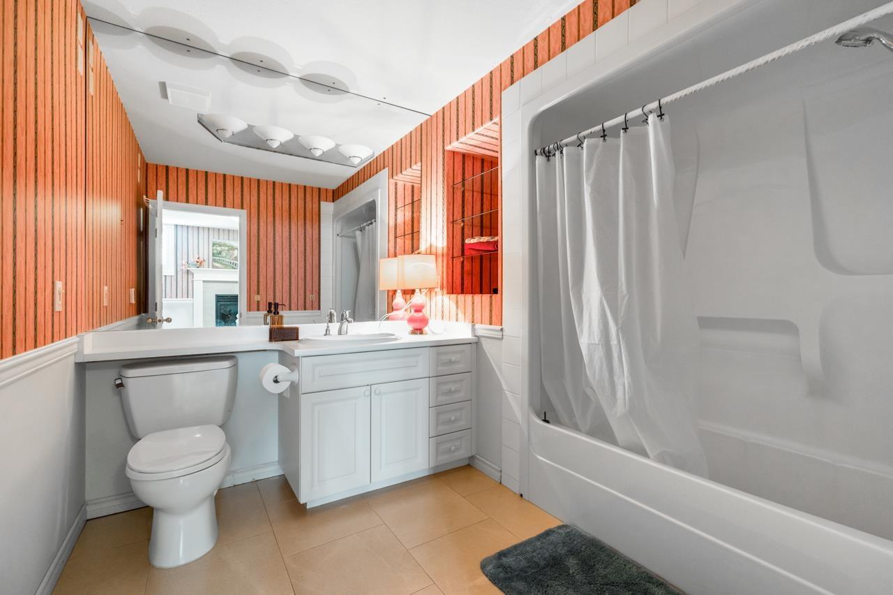 2111 138 Street, Surrey, British Columbia  V4A 9V6 - Photo 37 - R3050015