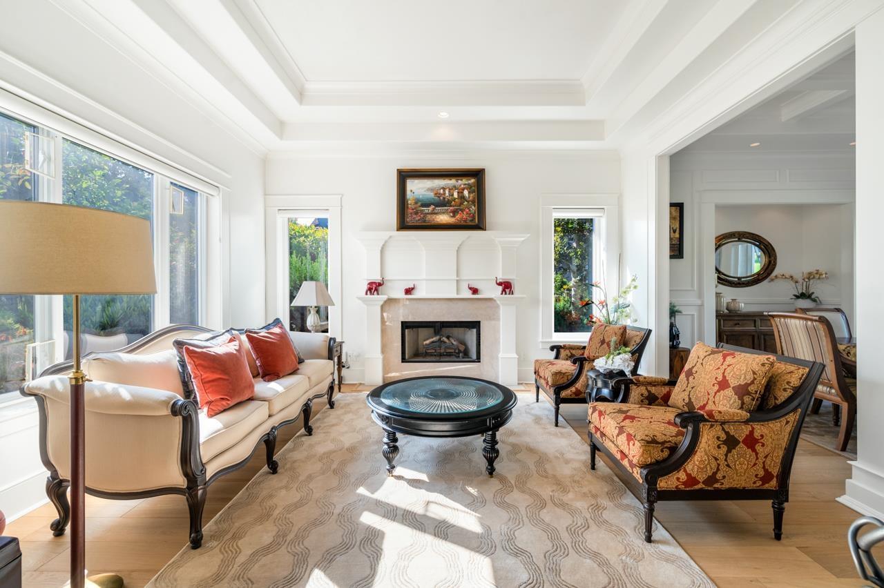 2111 138 Street, Surrey, British Columbia  V4A 9V6 - Photo 2 - R3050015