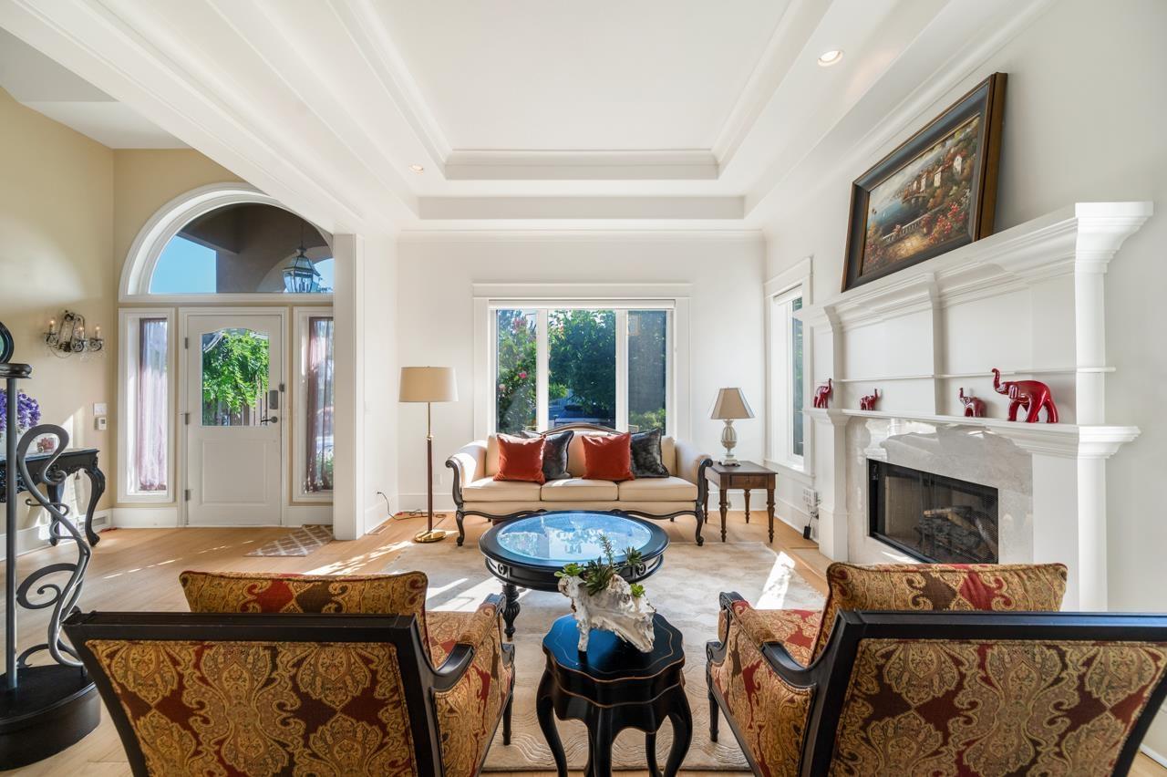 2111 138 Street, Surrey, British Columbia  V4A 9V6 - Photo 3 - R3050015