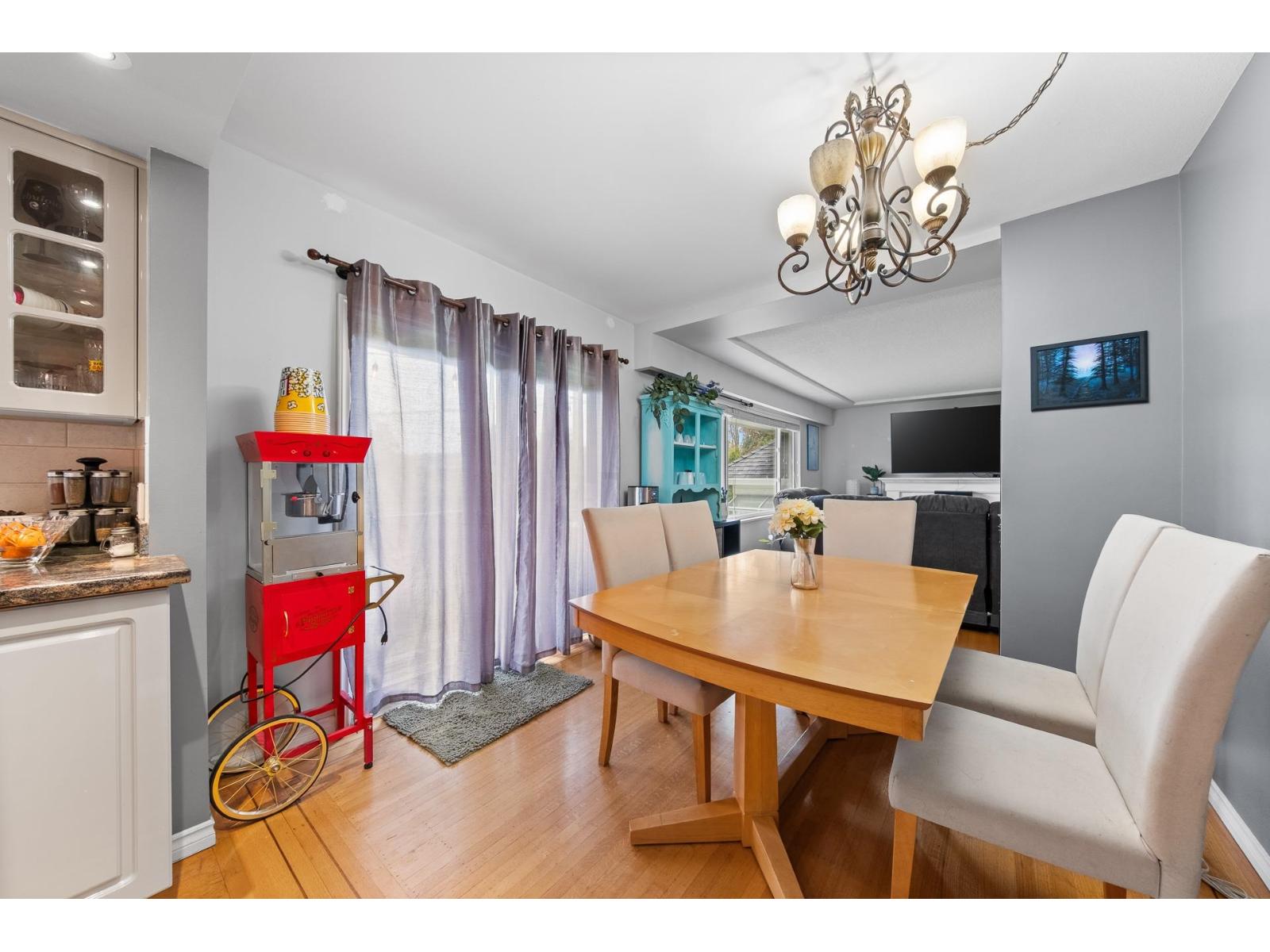 14424 Mann Park Crescent, White Rock, British Columbia  V4B 3A8 - Photo 13 - R3050159