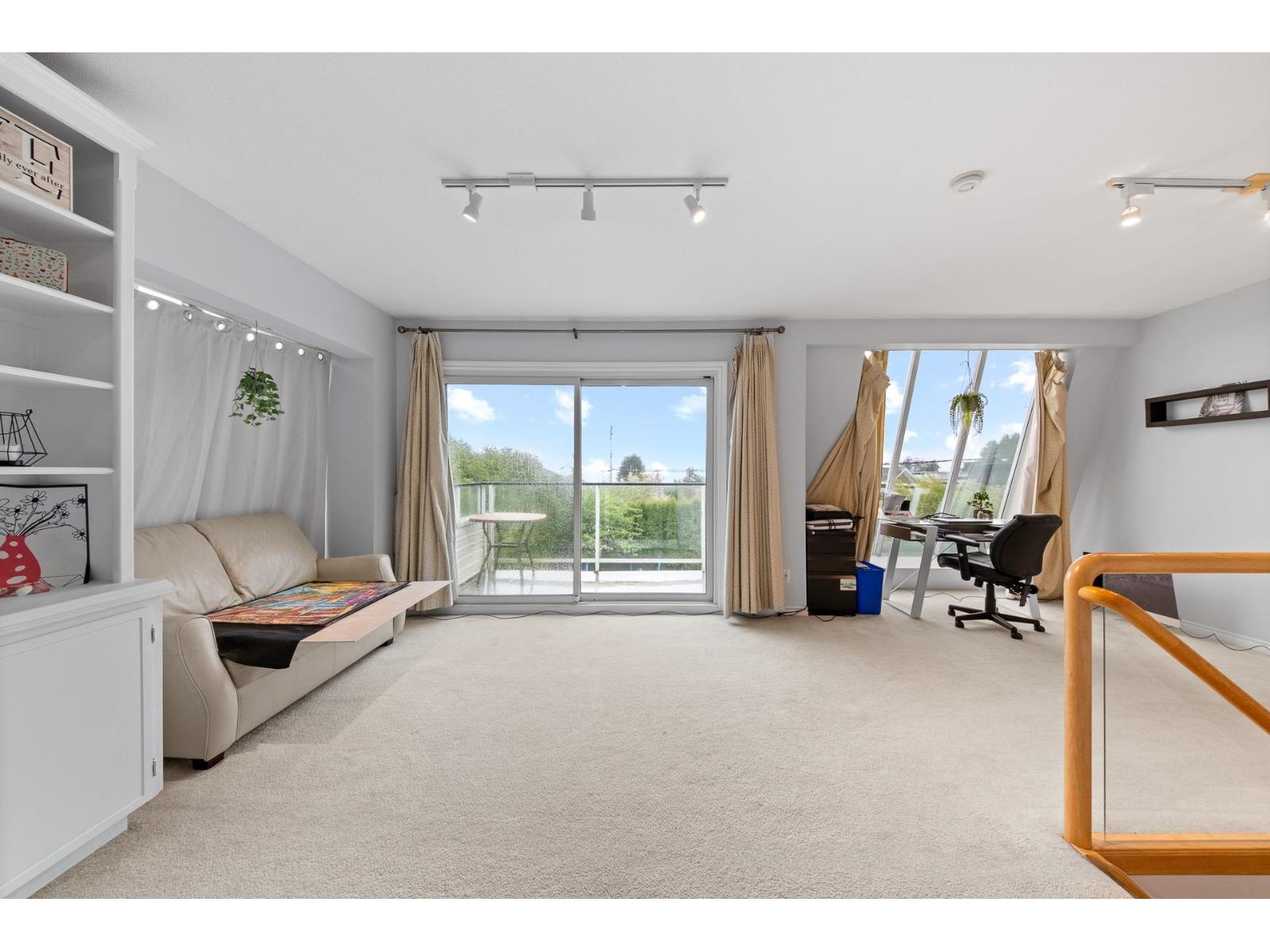 14424 Mann Park Crescent, White Rock, British Columbia  V4B 3A8 - Photo 17 - R3050159