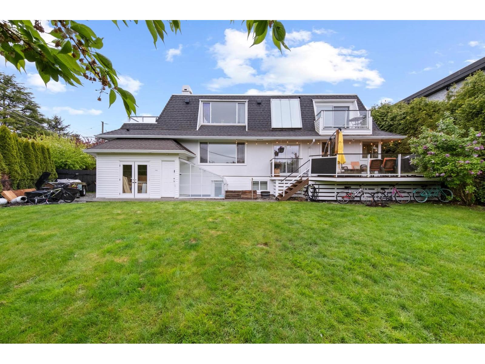 14424 Mann Park Crescent, White Rock, British Columbia  V4B 3A8 - Photo 31 - R3050159