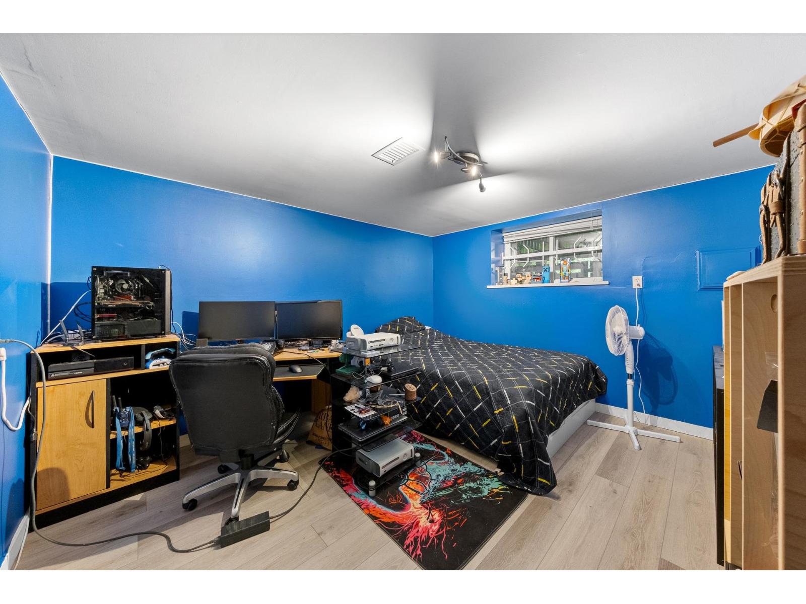 14424 Mann Park Crescent, White Rock, British Columbia  V4B 3A8 - Photo 27 - R3050159